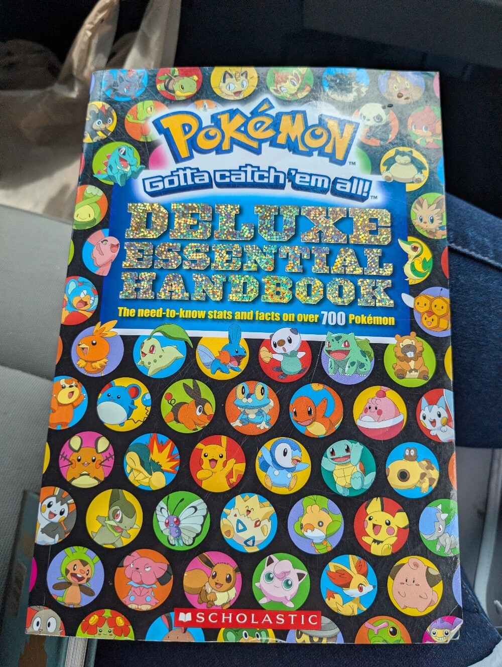 Poke'mon Deluxe Essential Handbook